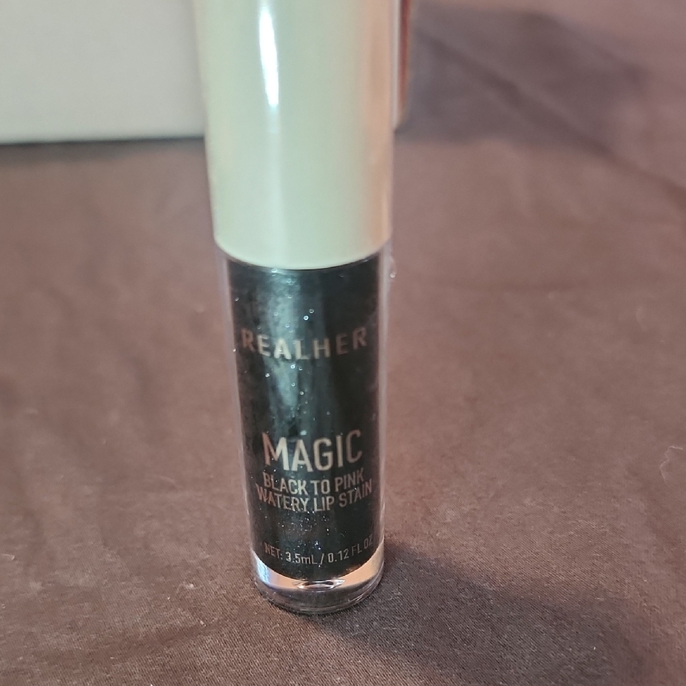 RealHer Magic Transforming Lip Stain - Black to Pink New